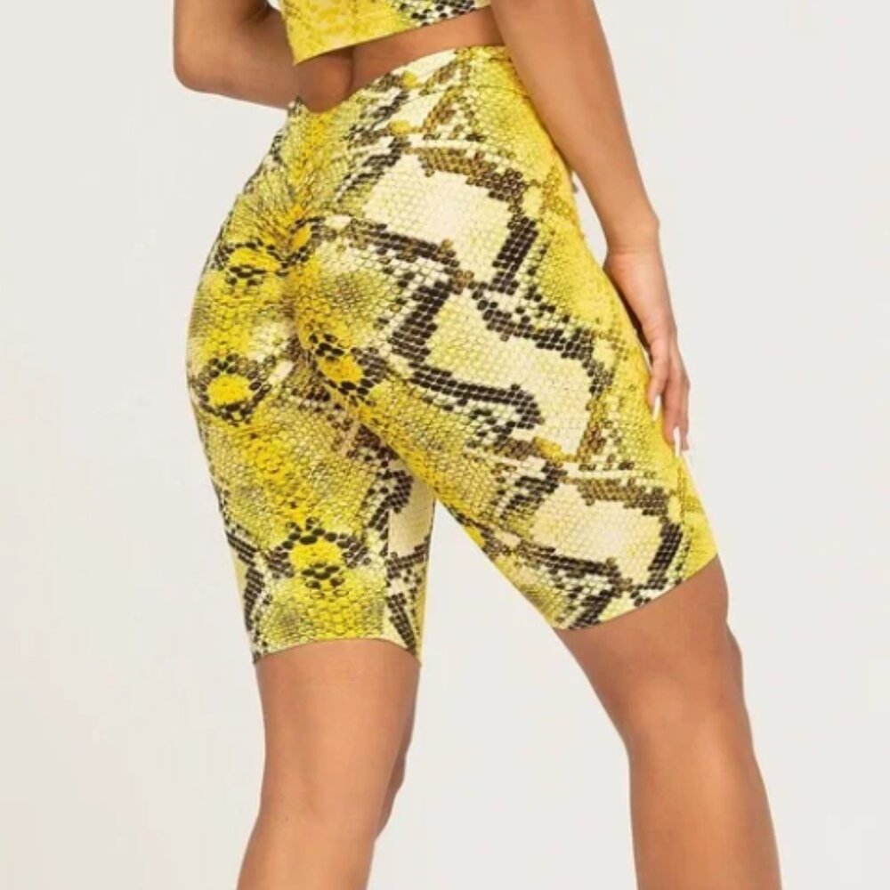 LiCi Fit Lemon Bite High Waist Scrunch Biker Short